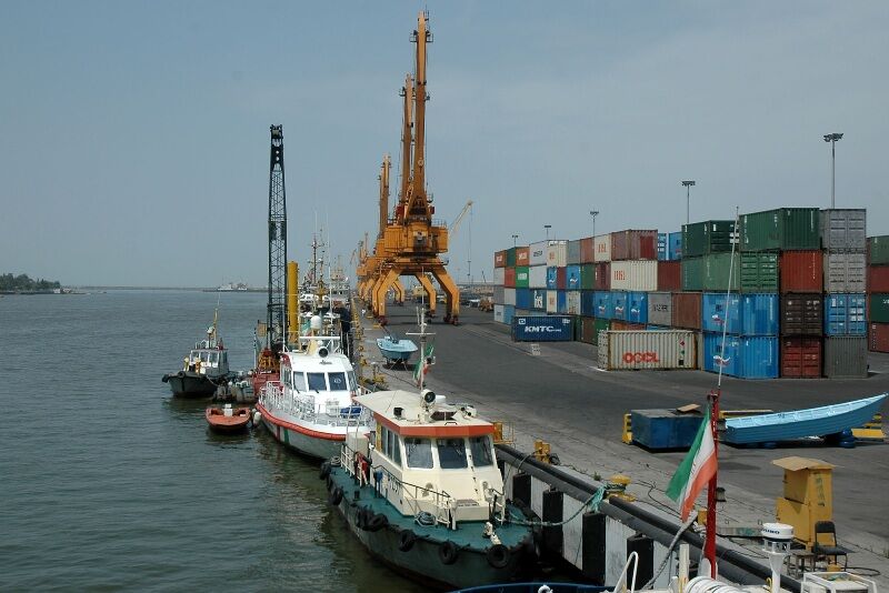 تردد کشتی های خارجی در آب های ایران به صورت عادی ادامه داد