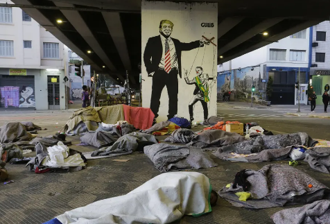 خواب بی خانمانان زیر یک پل