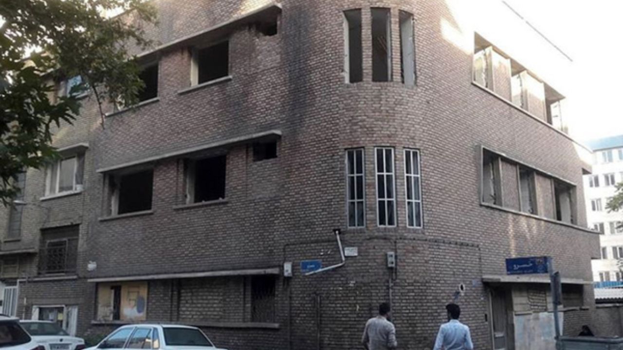 تخریب خانه شاملو
