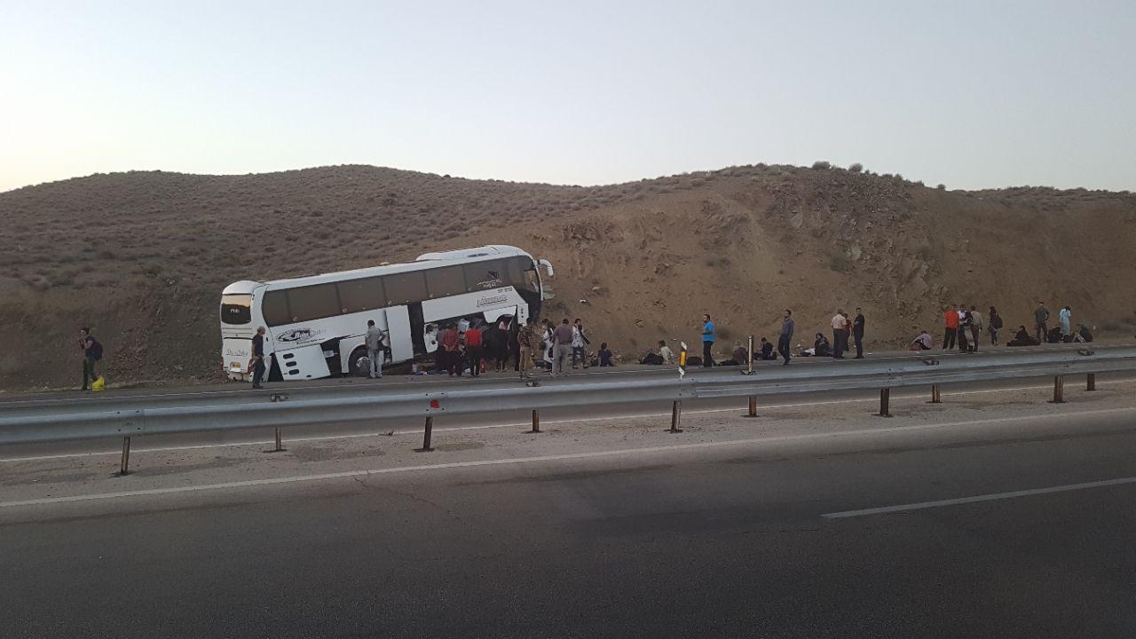 انحراف اتوبوس
