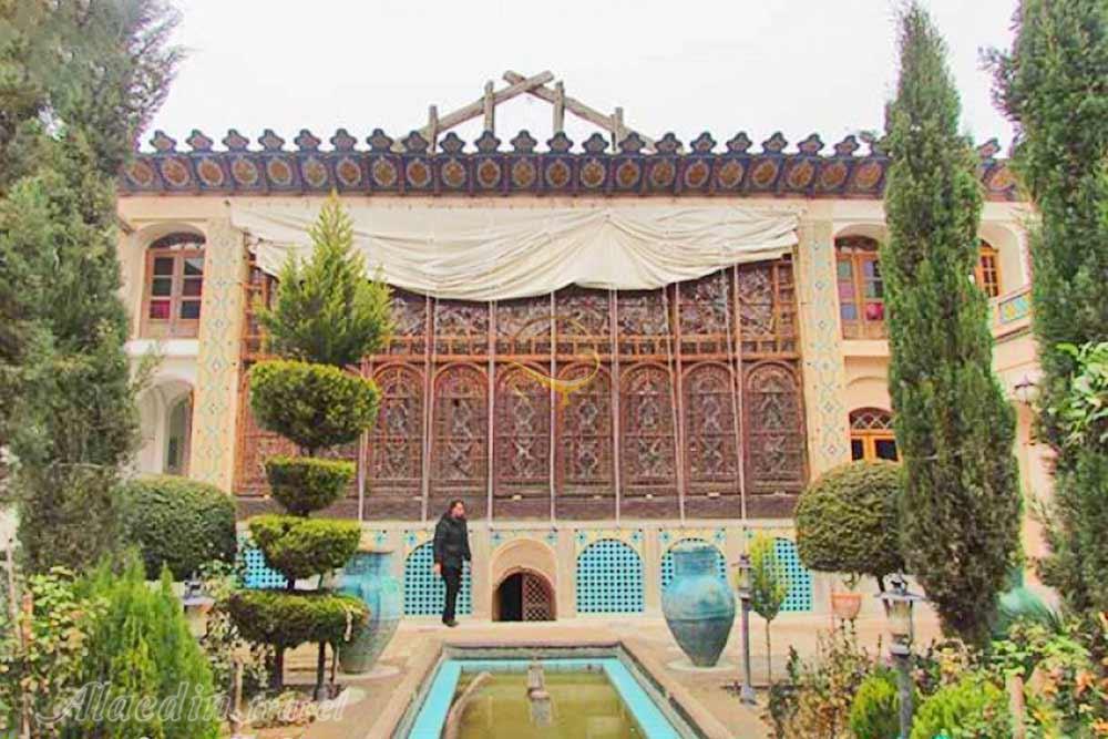 خانه معتمدی