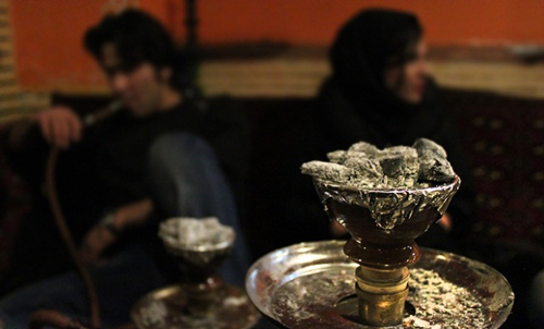 قلیان کشیدن