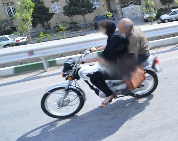 موتورسواری زنان