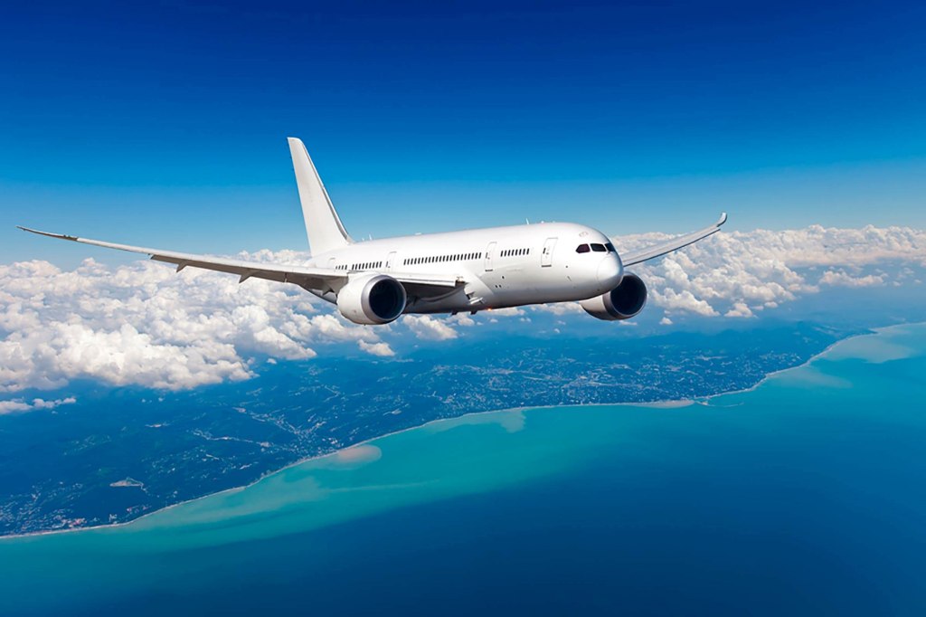 ساخت فرودگاه چابهار زمینه‌ساز توسعه حمل‌ونقل هوایی سواحل مکران